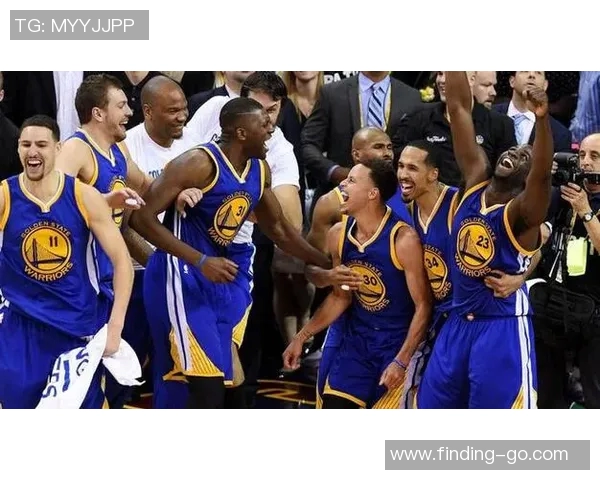 2015年NBA总决赛骑士与勇士精彩对决回顾与精彩瞬间集锦