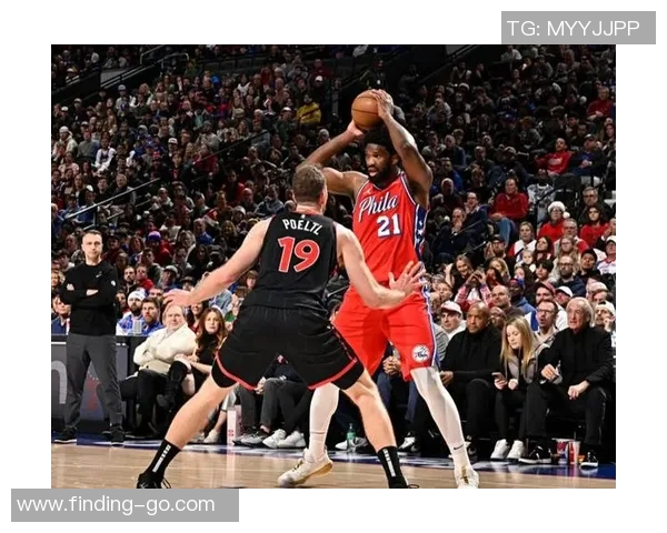 76人对决猛龙CCTV直播解析全场精彩瞬间与战术对比